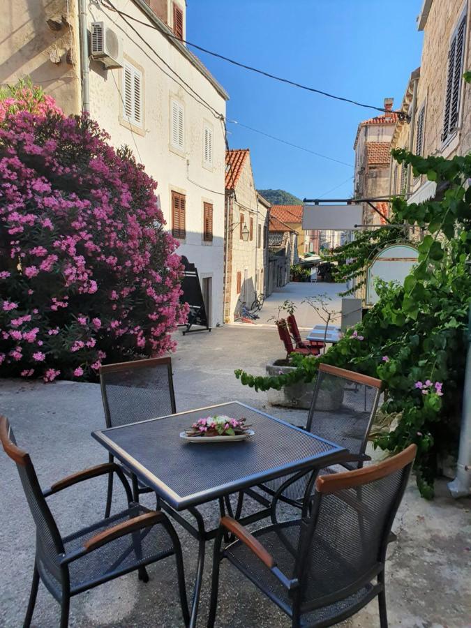 Apartman Kalinic Ston Buitenkant foto